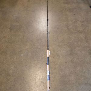 BASS PRO SHOP PREDATOR MUSKY