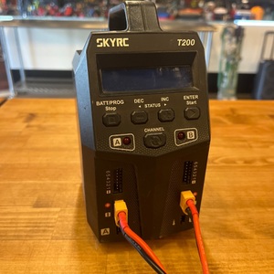 SkyRC / T200 / AC/DC Dual Balance Charger