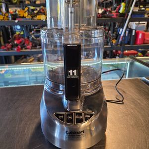 cusinart  CUSTOM PREP 11