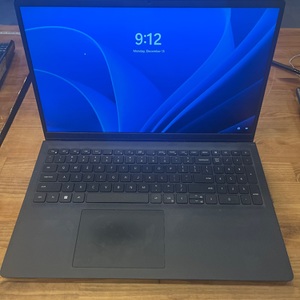  Dell Inspiron 15” 3520 Intel 12th Gen i5-1235U 512GB SSD 16GB RAM