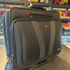 SWISS GEAR / GRANADA PRO / LAPTOP BAG WITH WHEELS
