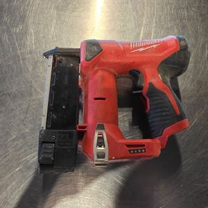 MILWAUKEE 2540-20