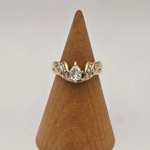 14K / w/30 Diamond / 4.6g SIZE 5-1/4