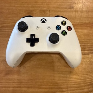  ORIGINAL XBOX CONTROLLER MISSING BACK