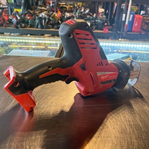 Milwaukee / 2625-20 / M18 HACKZALL Reciprocating Saw