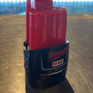 Milwaukee / 48-11-2401 / CP1.5 M12 Battery