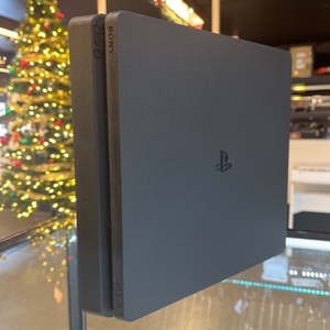 Sony / PlayStation / 4 (Slim; 500gb)