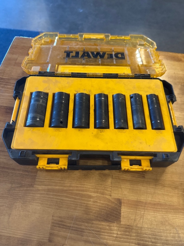 DEWALT SOCKET SET | Great Plains Pawn