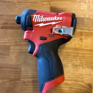 M12 FUEL 12V Lithium-Ion Brushless Cordless 1/4 in. Hex Impact Driver