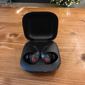 BEATS A257 WIRELESS EARBUDS