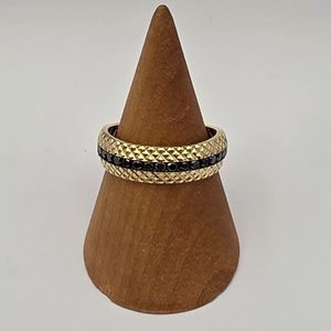 10K YELLOW GOLD RING WITH BLACK STONES ACROSS THE TOP 11142534 size 10