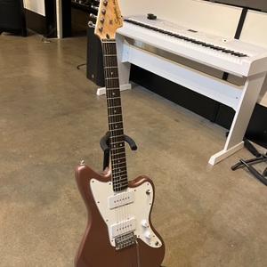Affinity Series® Jazzmaster®, Laurel Fingerboard, White Pickguard, Burgundy Mist