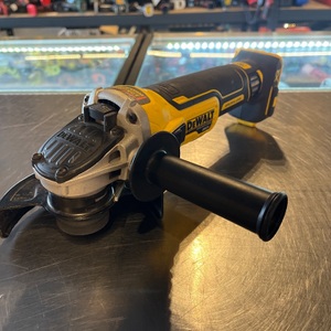 DeWalt / DCG405 / Grinder
