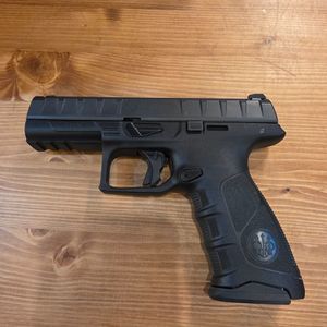 BERETTA APX 9MM 
