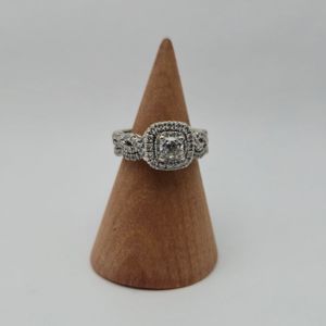14K WHITE GOLD RING SET 