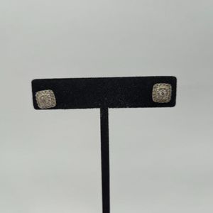 10K WHITE GOLD EARRINGS 