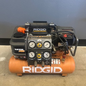  ridgid tri-stack 5-gallon air compressor