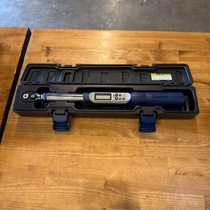 Quinn / 64915 /  3/8INCH DIGITAL Torque Wrench