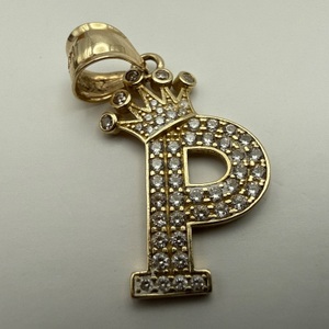 2.30gms Pendant / Charm 10K YELLOW GOLD "P" PENDANT WITH CROWN AND CLEAR STONES 