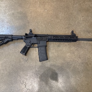 SIG 516 WITH MIDWEST HANDGUARD 1 MAG 
