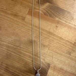 18'' Silver 0.925% Necklace Sterling Silver Necklace with faux diamond pendant 