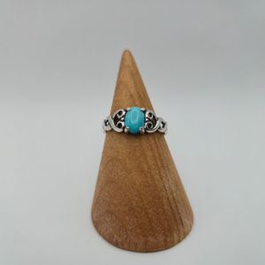 STERLING SILVER RING 