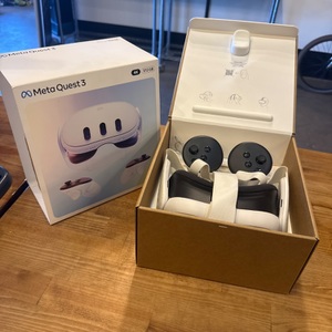 META QUEST 3 4K 512GB NEW IN BOX