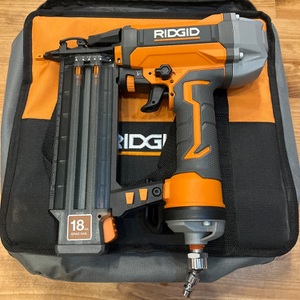 RIGID / R213BNF / 18GA BRAD NAILER IN CASE