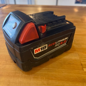  MILWAUKEE 5.0AH BATTERY