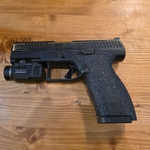 CZ p-10 c