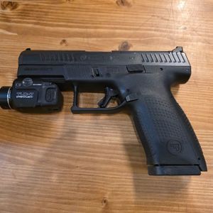 CZ P-10 C