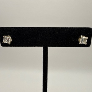 Gold 14kt 1.30gms Earrings 14K W/G EARRINGS W/ .30 DIAMONDS 