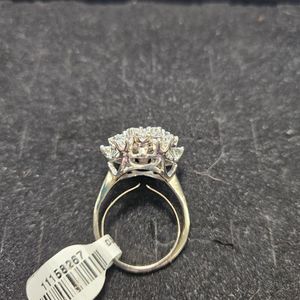 1 65 Pt, 12 -20 Pt, 4-16pt Dia, 3.69 Tcw RING