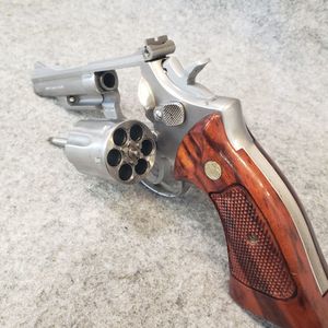 SMITH & WESSON 66