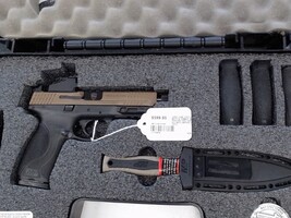 Smith & Wesson M&P 9 M2.0 Spec Series