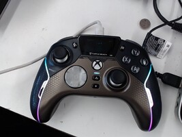 TURTLE BEACH STEALTH ULTRA XBOX CONTROLLER WITH CASE