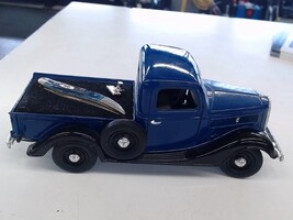 CASE XX 1937 FORD W KNIFE