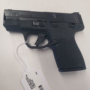 SMITH & WESSON SHIELD PLUS