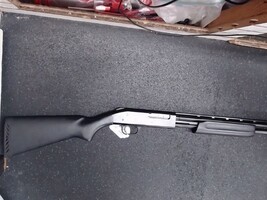 MOSSBERG 500E