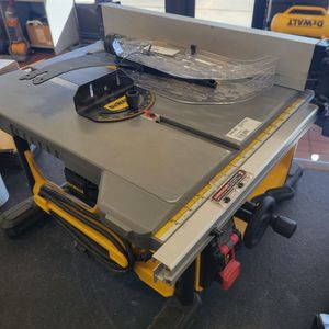 Dewalt DWE7485 Benchtop Table Saw