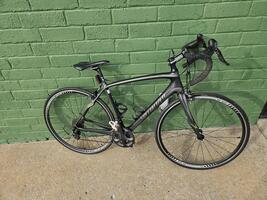 Specialized Roubix Carbon medium 54cm 20 speed