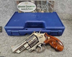 SMITH & WESSON 657 41 magnum