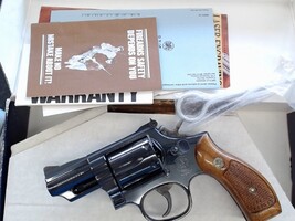SMITH AND WESSON 19-5 PRELOCK  ORIGNIAL BOX