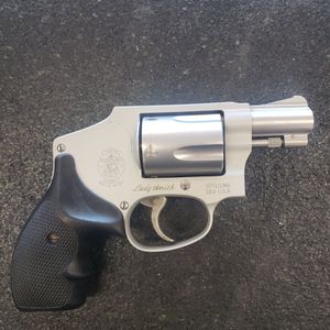 SMITH AND WESSON 642-2