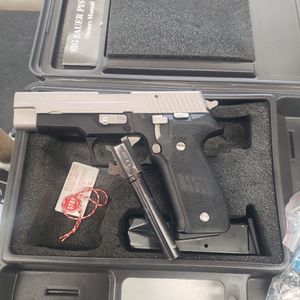 SIG ARMS P226 STAINLESS