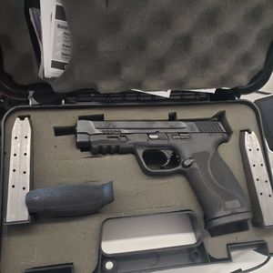 SMITH & WESSON M&P 45 M2.0