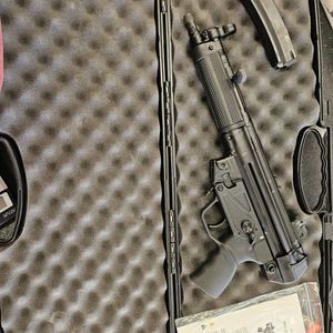 MKE AP5 9MM HK CLONE 1 -30 ROUND MAG LIKE NEW!