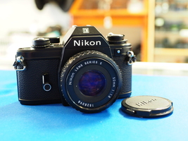 nikon em