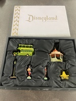 Main Street U.S.A. Disneyland Pewter Miniature Figurine Set LE of 1500