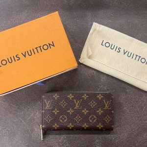 Louis Vuitton Zippy Wallet – Monogram Canvas – Fuchsia Pink (M41895)